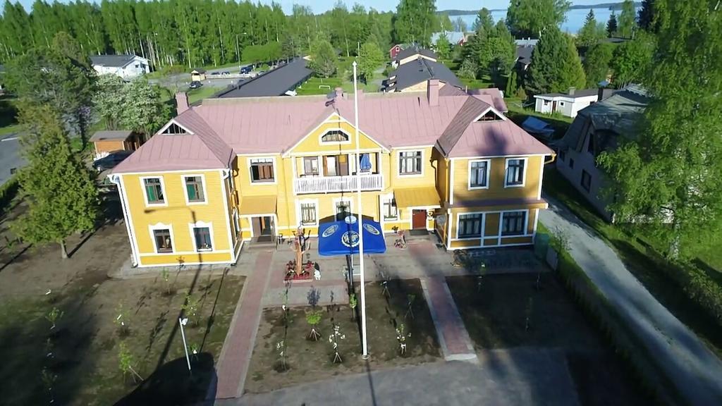 Kerihovi Hotel แกริมากิ ภายนอก รูปภาพ